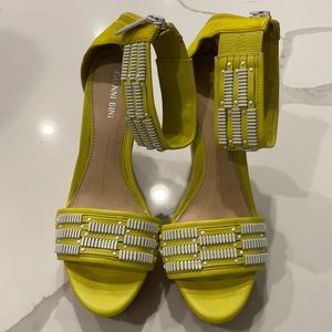 Gianni Bini leather wedge with ankle cuff size 8